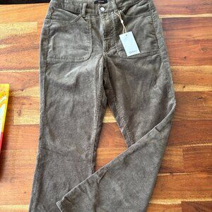 Quince Organic Stretch Corduroy Flare pants - size 6